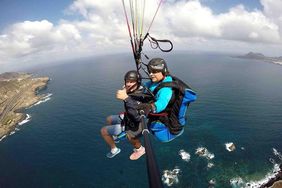 Las Palmas: Paragliding Tandem Flight with Instructor - How much value do you get for $126?