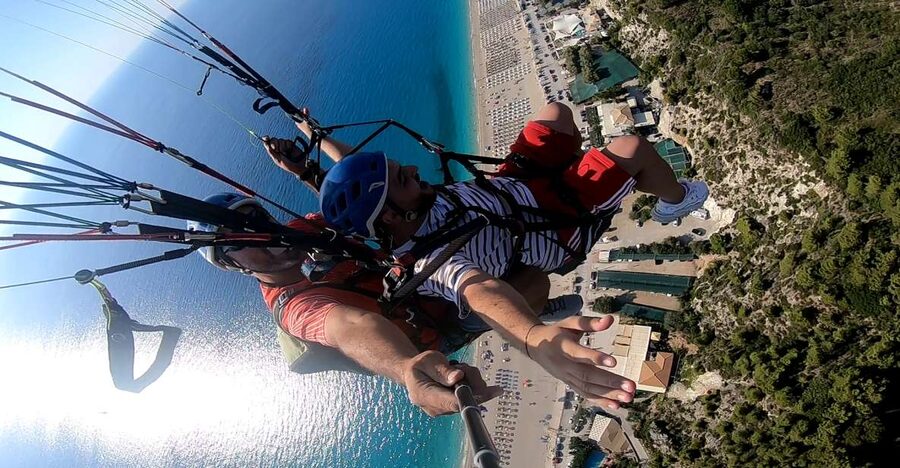 Lefkada paragliding tandem flighs/ Kathisma beach - What the 15-minute flight feels like