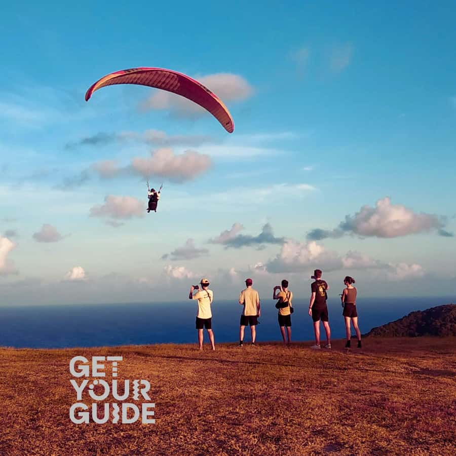 Lombok : Tandem Paragliding With Pilot, Cave & Village - What tandem paragliding means for you