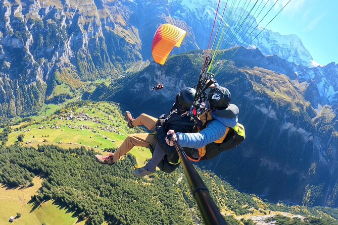 Lucerne: Paragliding Tandem Flights - Pilots who keep the experience personal