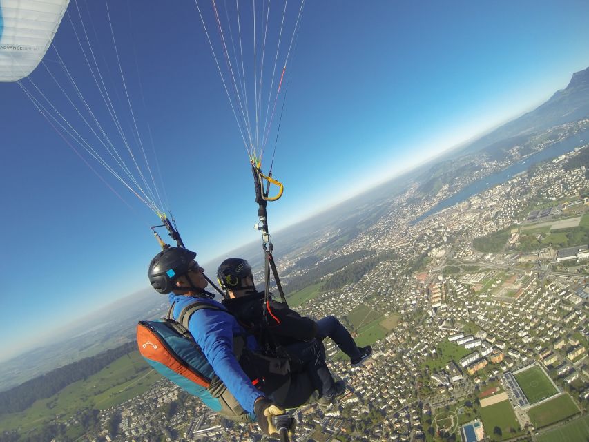 Lucerne: Tandem-Paragliding Flight - Why paragliding above Lake Lucerne feels different
