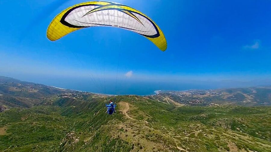 Malibu Hills to Beach: Tandem Paragliding Flight Adventure - Who will enjoy this most