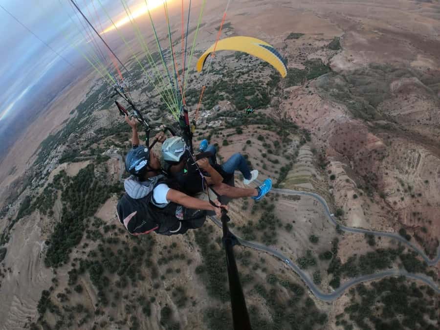 Marrakech: Paragliding flight over the Agafay desert and the High Atlas mountains - The takeoff: a quick burst of nerves