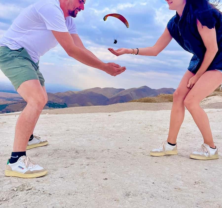 Marrakech: Paragliding over Agafay Desert & Atlas Mnt Views - Meeting your pilot and managing nerves