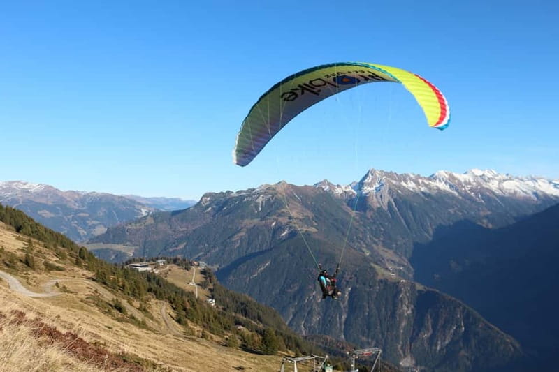 Mayrhofen: Private Paragliding Flight - All Levels - Freedom - The first few steps into the air
