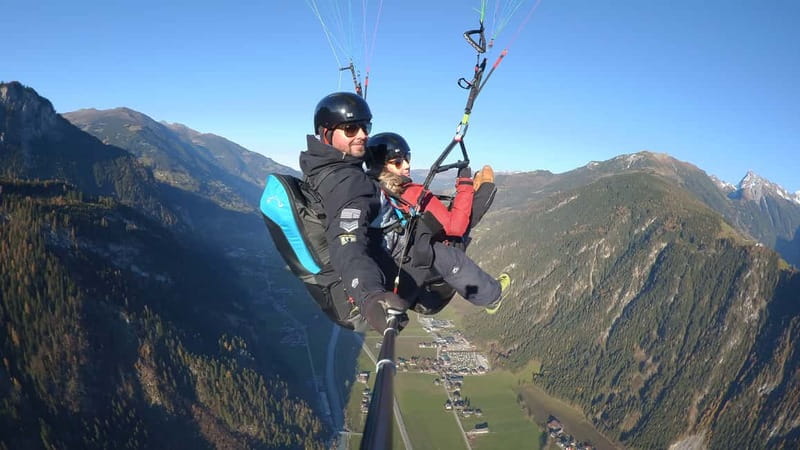 Mayrhofen: Private Paragliding Flight - All Levels - Freedom - Safety instructions before the flight