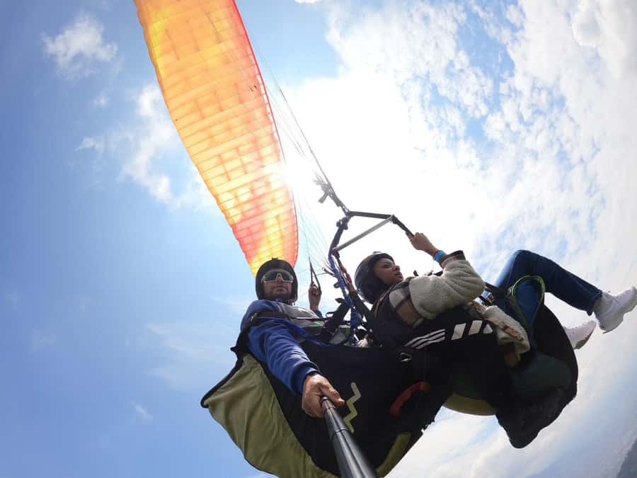 Medellin: Paragliding flight with GoPro photos and videos - Key points before you book