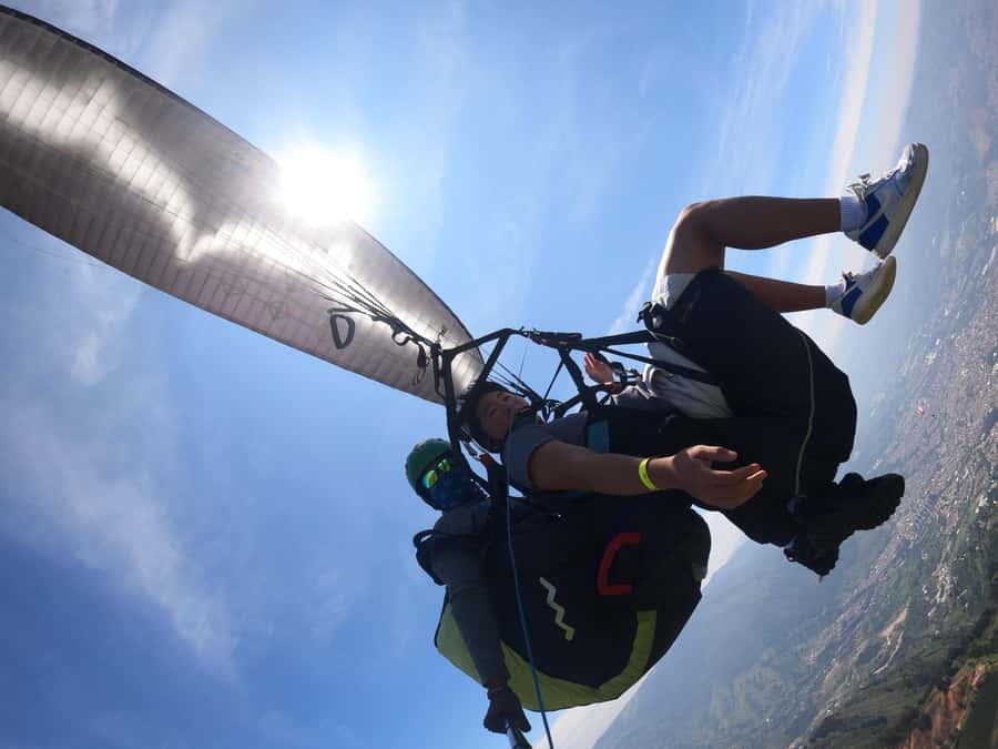 Medellin: Paragliding flight with GoPro photos and videos - Clothing, bags, and simple preparation