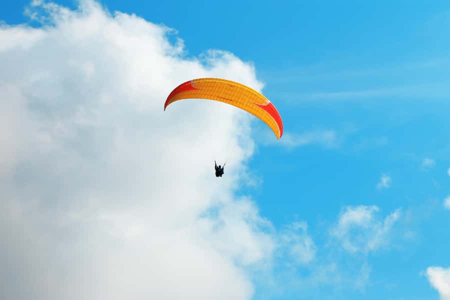 Medellín Paragliding - Go Pro Included - The 15-minute flight above Medellín