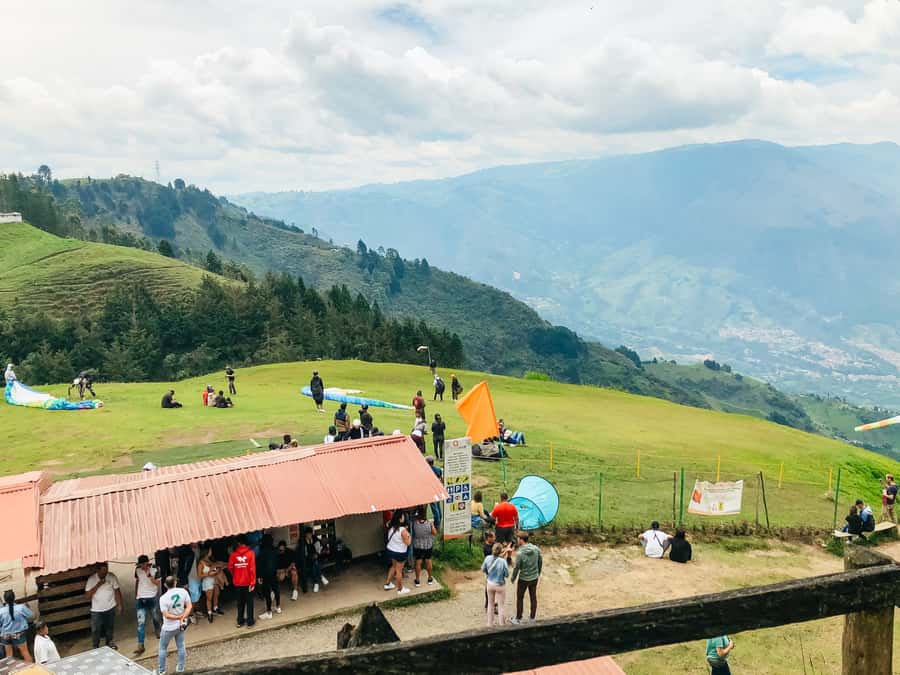 Medellín: Paragliding in the Colombian Andes - The 15-minute tandem flight