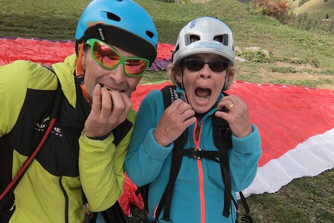 Mürren: Paragliding over the Lauterbrunnen Valley - The Takeoff: A Short Run Into Open Air