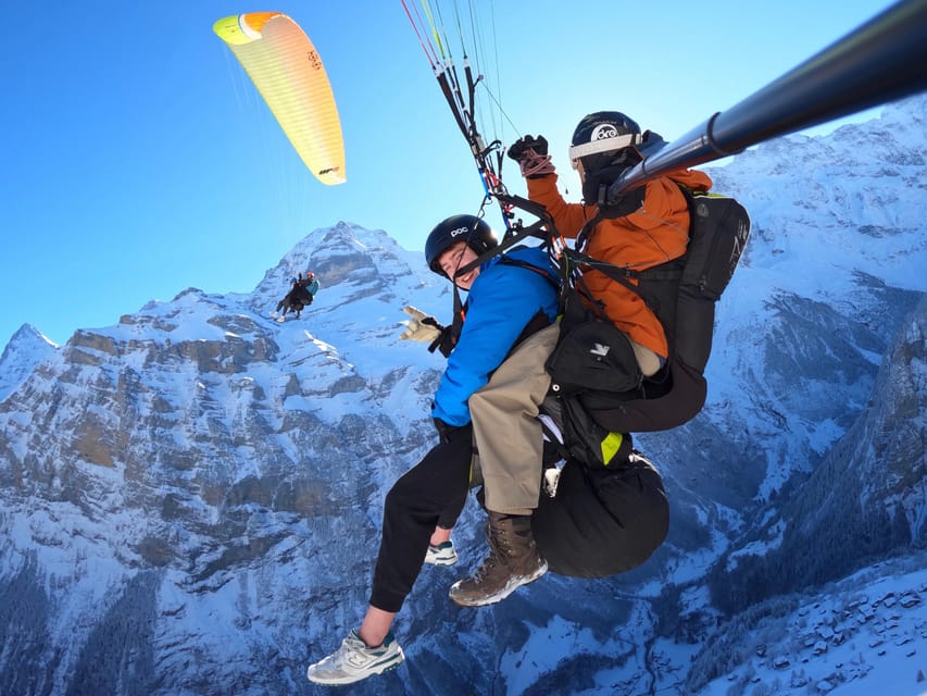 Mürren: Paragliding Panorama Tandem Flight Full Experience - Flying above the Lauterbrunnen Valley