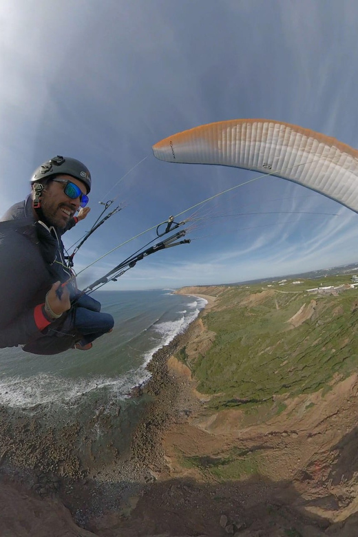 Nazare: Paragliding tandem flight - Waiting for the right wind
