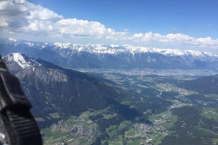 Neustift im Stubaital: Morning Paragliding Experience - Takeoff after only a few steps