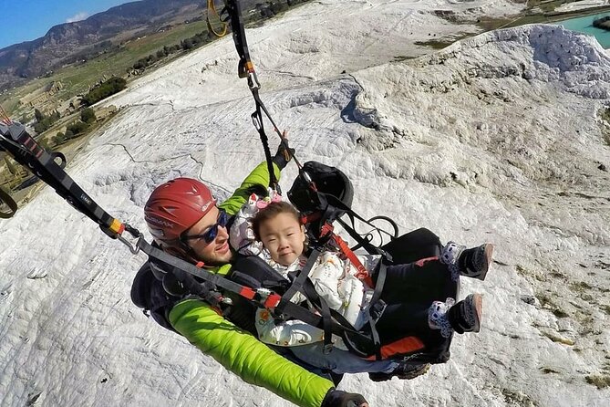 Pamukkale Paragliding Tour - A short flight with a big view