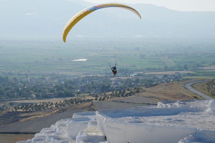 Pamukkale: Tandem Paragliding Experience - Why Pamukkale looks best from the air