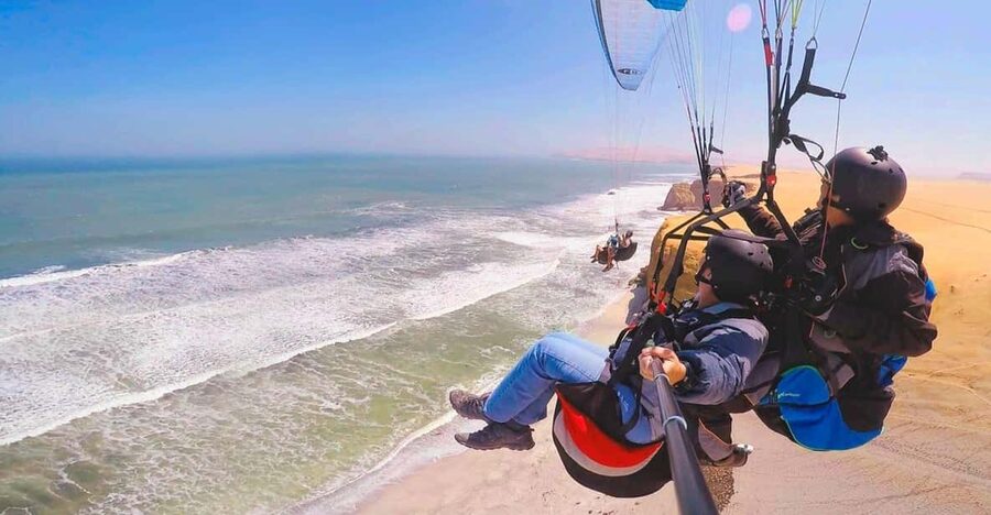 Paracas : Paragliding - Fly Like a Bird - The best time is early morning