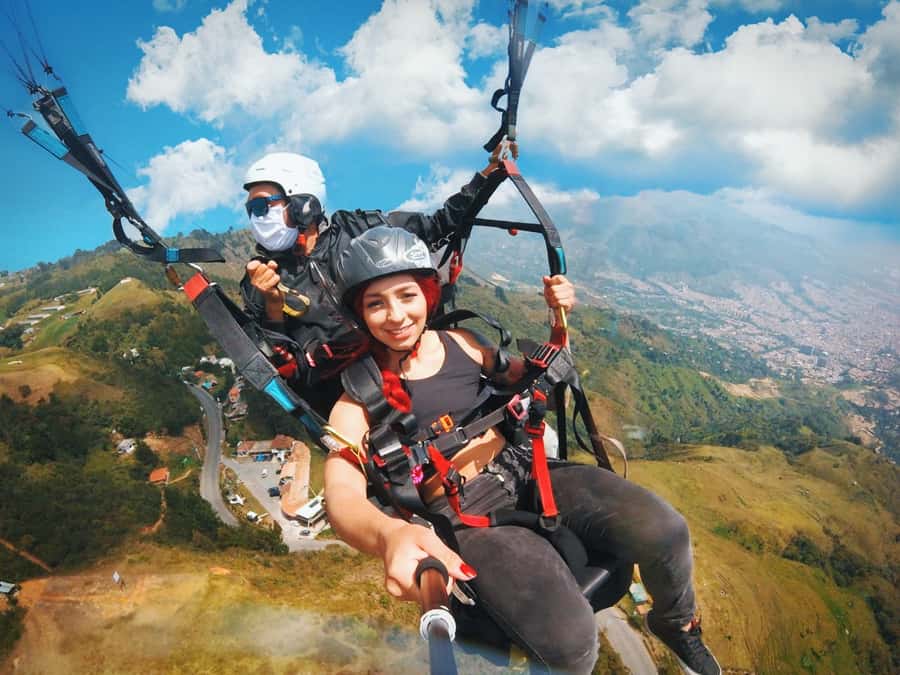 Paraglide over beautiful Medellin - A pre-flight lesson that keeps the nerves in check