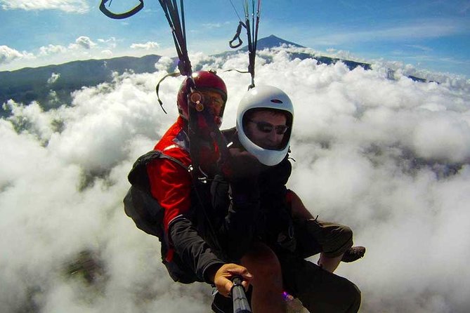 Paragliding 1000 Meters - A 1,000-meter view of Tenerife