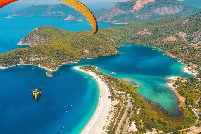 Paragliding(Babadag 1970 m)Fethiye - The takeoff: a few steps, then open air