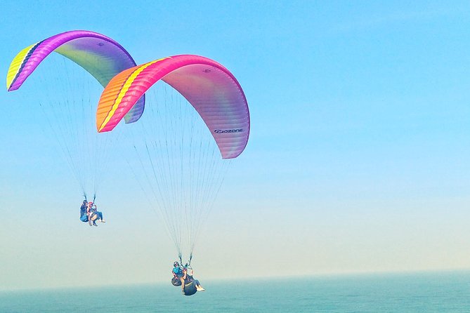 Paragliding Bali at Uluwatu Cliff with Photos/Videos - The photo and video package adds real value