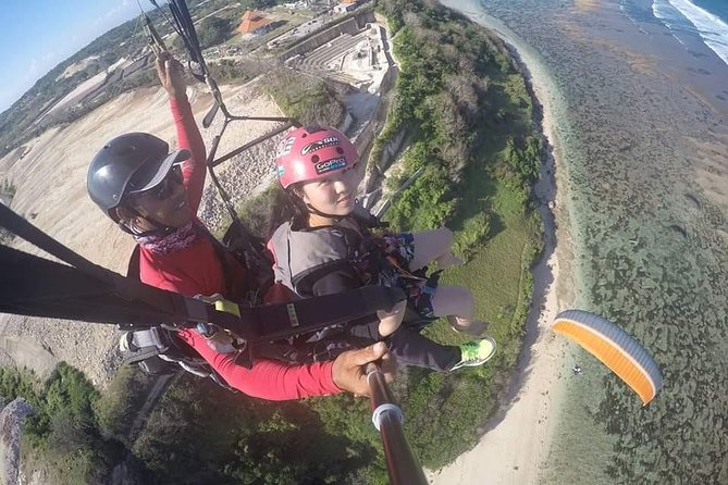 Paragliding Bali at Uluwatu Cliff with Photos/Videos - Timing, weather, and the cost of the day