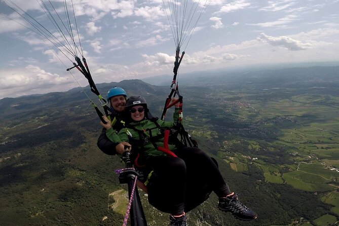Paragliding Bovec - A peaceful flight with an optional spin