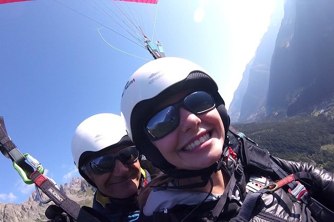 paragliding discovery flight - Should you book the paragliding discovery flight?
