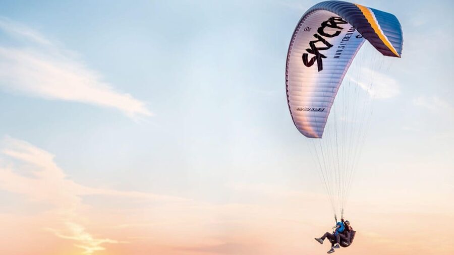 Paragliding: Experience the magic of flying near Barcelona. Report included - Who Will Enjoy This Flight Most?