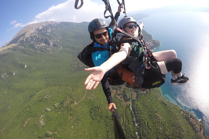 Paragliding First Class Above Ohrid - Who will enjoy this most