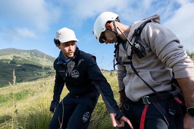 Paragliding flight in Palermo - What the two-hour outing actually includes