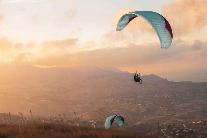 Paragliding flight in Palermo - The briefing with Davide, Giorgio, or Gaspare
