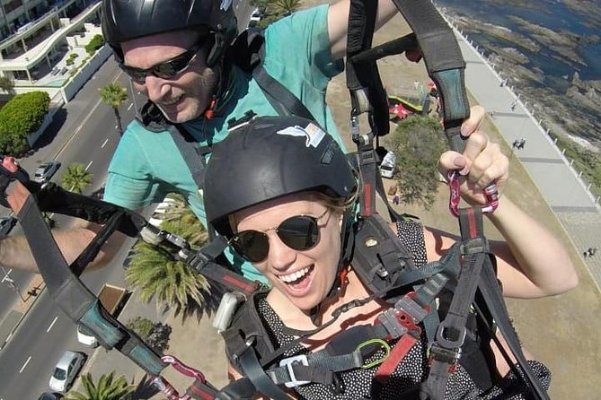 Paragliding in Cape Town (Icarus) - Landing and the ride back uphill