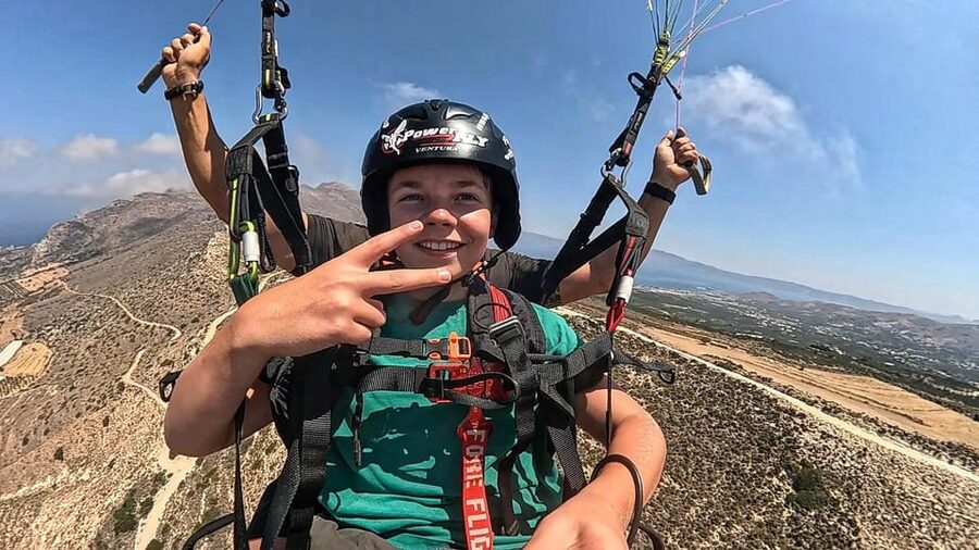 Paragliding in Chania - What you receive and what you do not