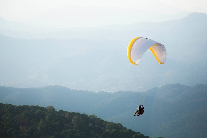 Paragliding in Valle de Bravo - From the 5 de Mayo meeting point to Monte Alto