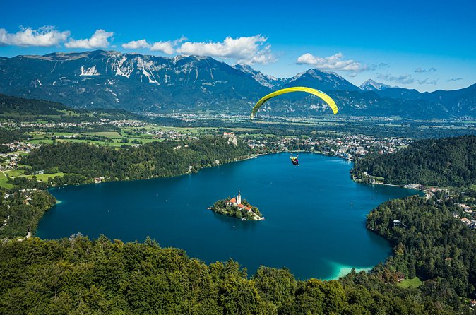 Paragliding Lake Bled - Clothing, Shoes, and What to Bring