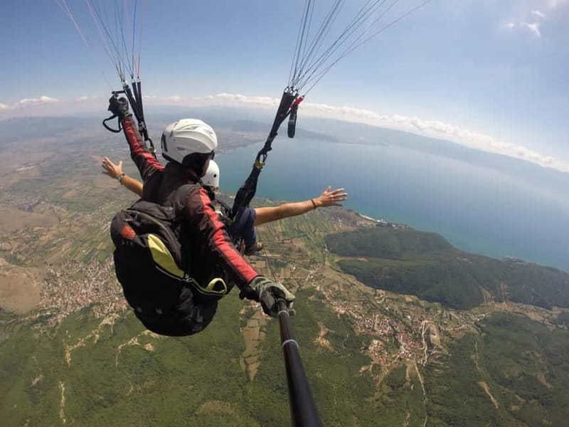 Paragliding Lake Ohrid - Who Will Get the Most From This Flight?