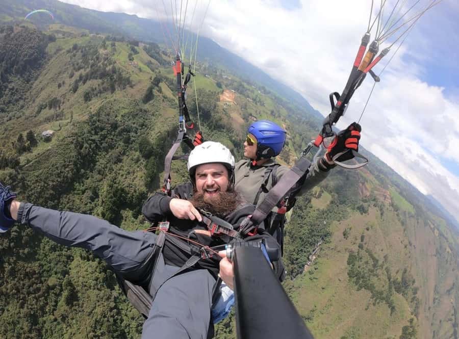 Paragliding Medellin with Transportation and free Videos - Key points to know before you book