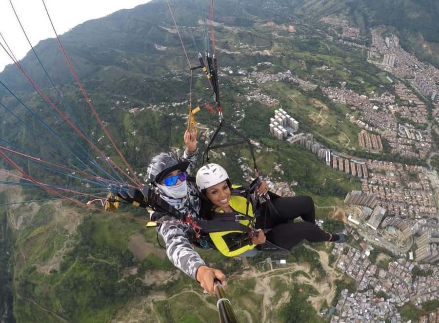 Paragliding Medellin with Transportation and free Videos - San Félix is where the real adventure starts