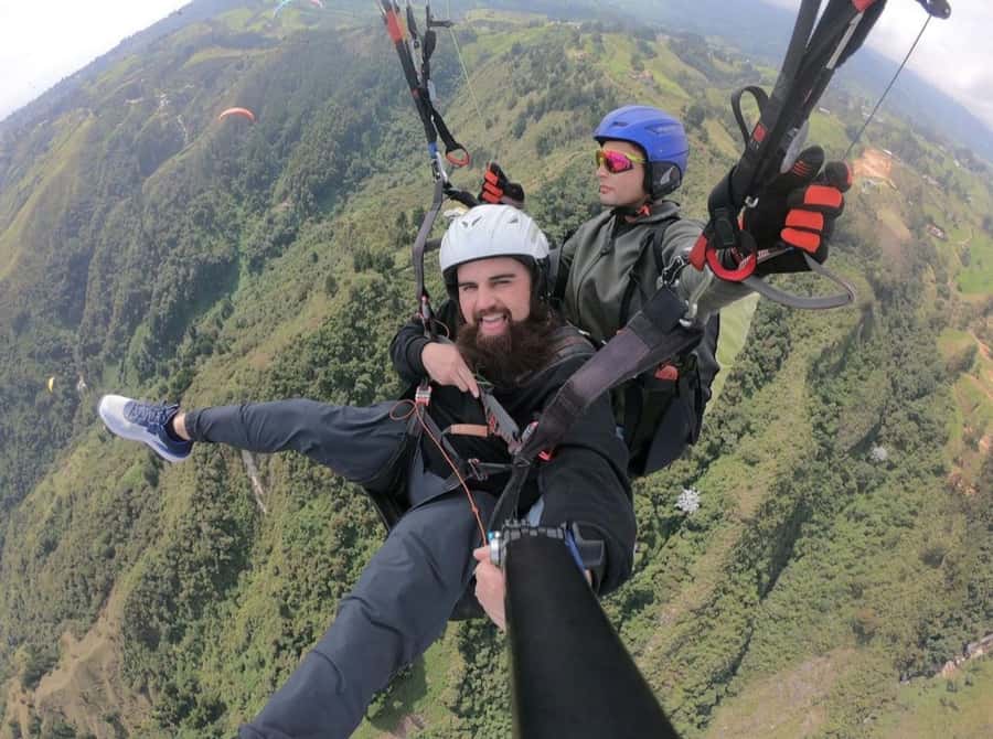 Paragliding Medellin with Transportation and free Videos - Who will enjoy this most?