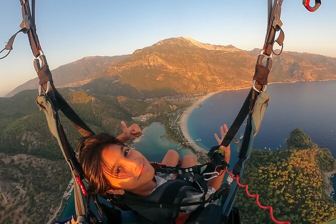 Paragliding Ölüdeniz, Fethiye, Turkey - Who will enjoy this most