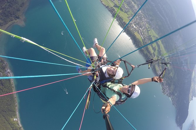 Paragliding Performance flight over the magnificent Lake Annecy - How much value do you get for $168.03?