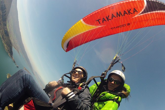 Paragliding Performance flight over the magnificent Lake Annecy - The flight over Lake Annecy
