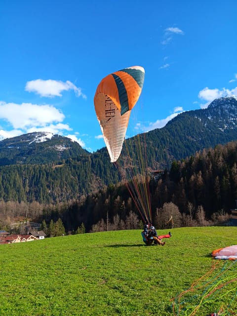 Paragliding Tandem Flight - Who should book the small flight