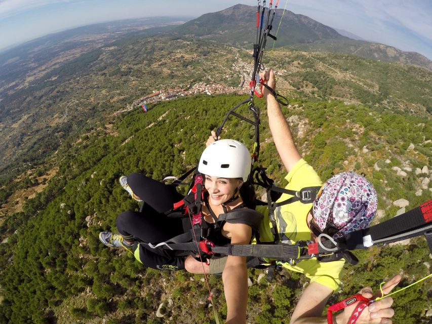 Paragliding Tandem Flight from Madrid - What the flight is like at 600 to 800 vertical meters
