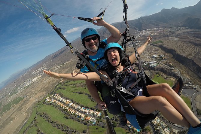 Paragliding Tandem Flight over Costa Adeje with FREE pick up!!! - Safety, comfort, and motion concerns