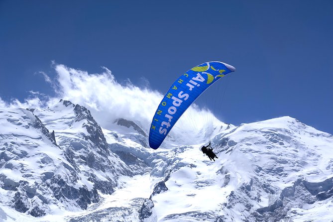 Paragliding Tandem Flight over the Alps in Chamonix - What the Chamonix flight is really like