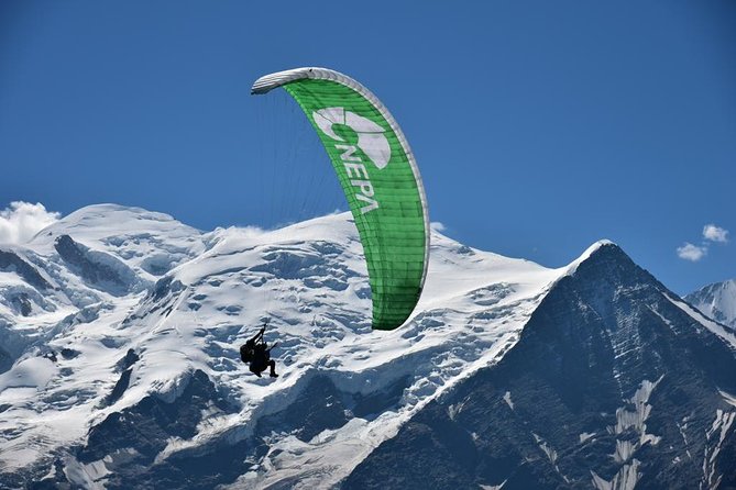 Paragliding Tandem Flight over the Alps in Chamonix - Choosing the best time in summer