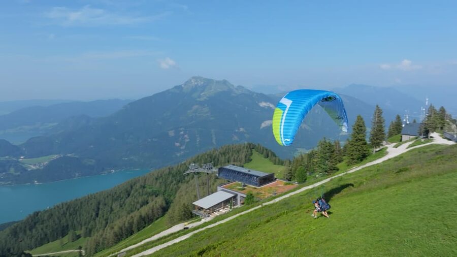 Paragliding Tandem in Salzkammergut / Sound of Music Flight - Who should book this flight