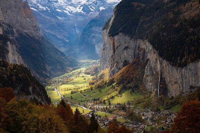 Paragliding Tandem in Switzerland - The short walk to the launch point